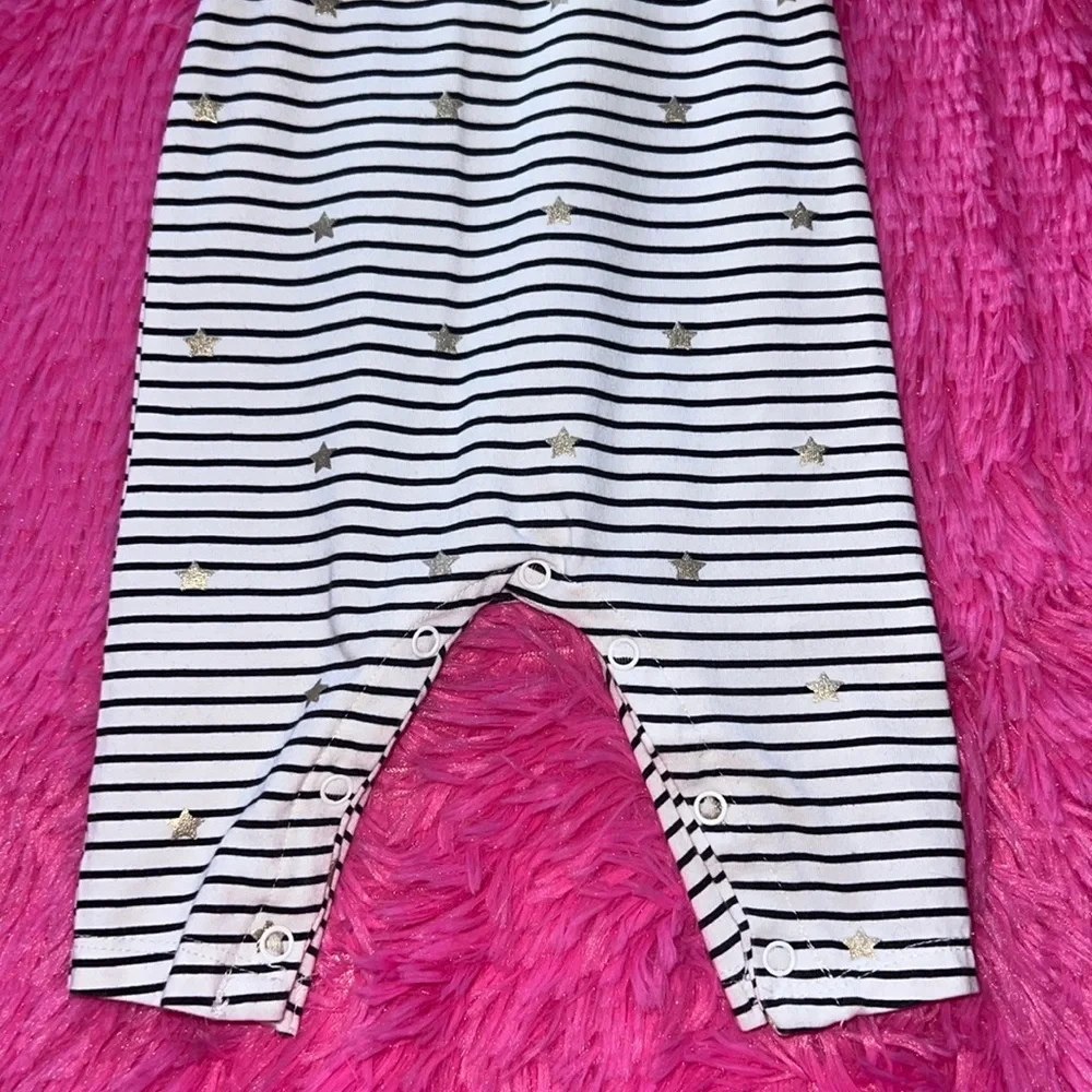 🛍 CUTE LITTLE GIRLS OUTFIT SIZE NEWBORN 🛍 - Picture 3 of 6